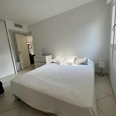 Apartment Carre Des Musiciens